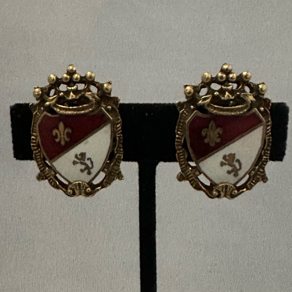 Vintage Coro gold tone shield clip earrings